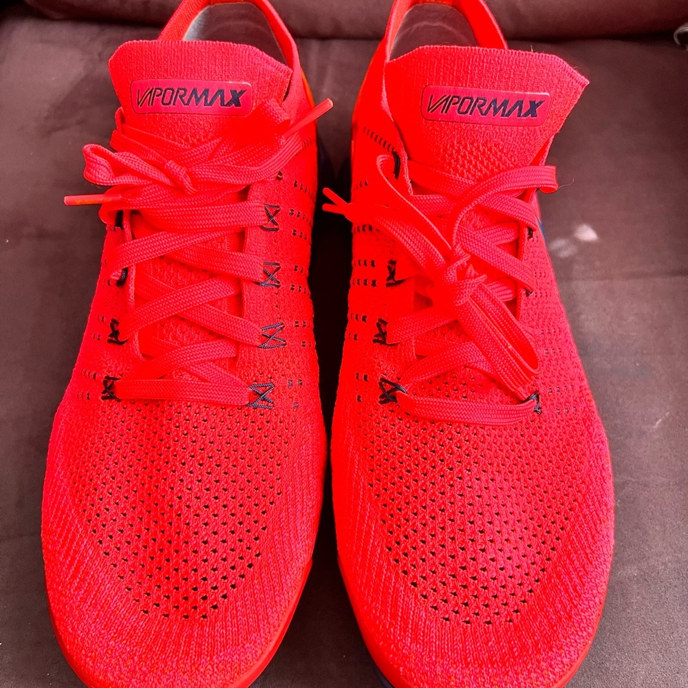 Vapormax Flyknit 2 by Nike
